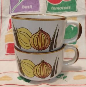 Vintage Soup Mugs